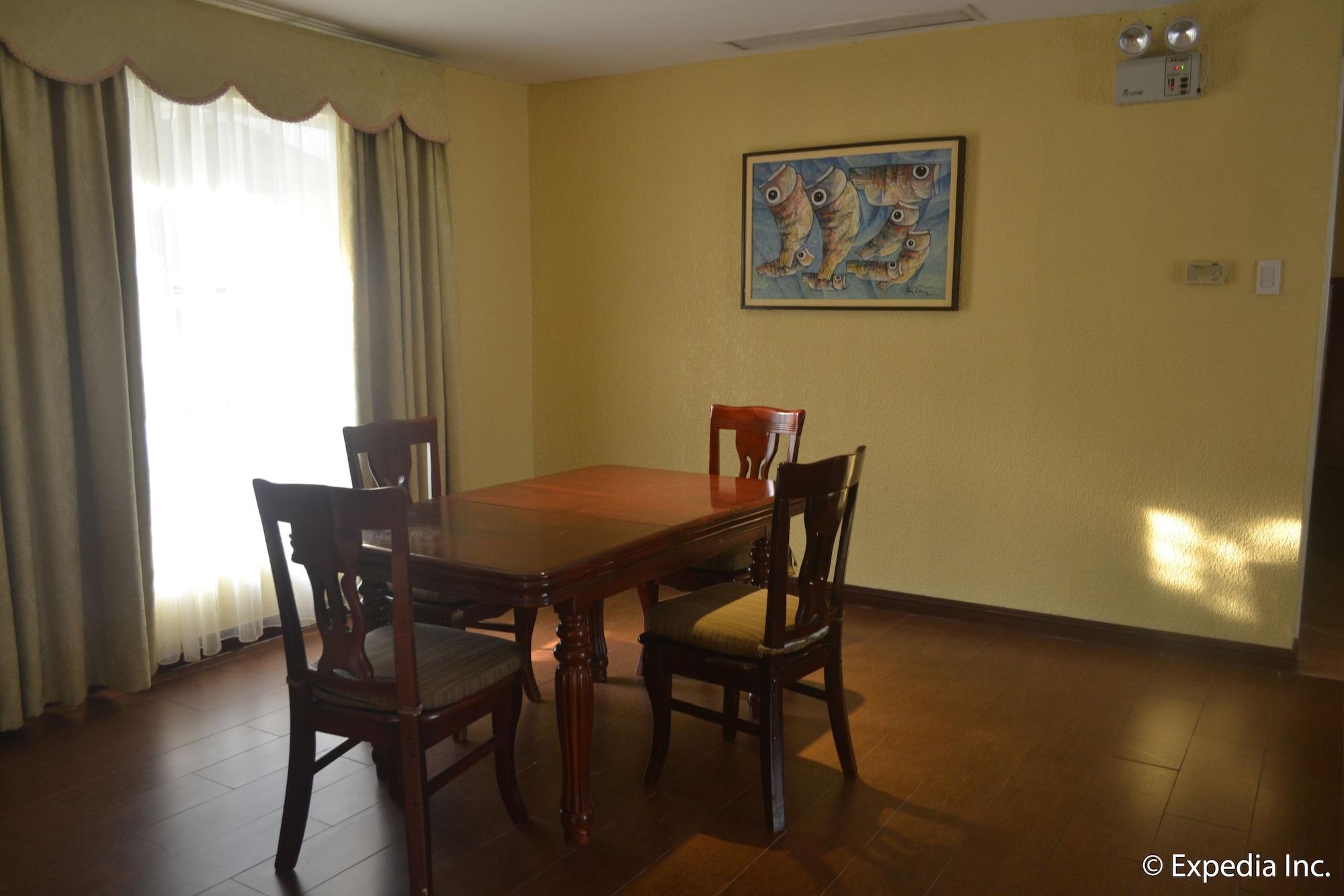 Fontana Hotel And Villas - Fontana Hot Spring Leisure Parks Mabalacat Екстер'єр фото