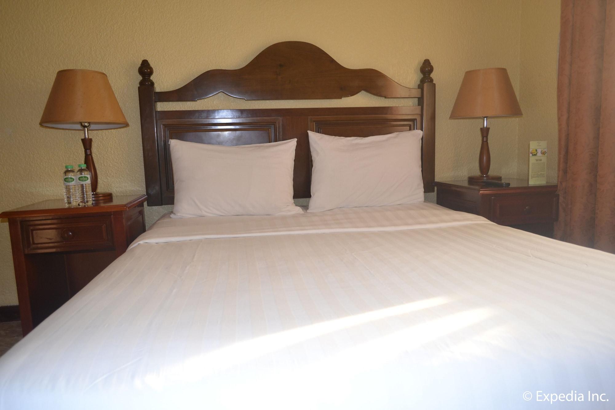 Fontana Hotel And Villas - Fontana Hot Spring Leisure Parks Mabalacat Екстер'єр фото