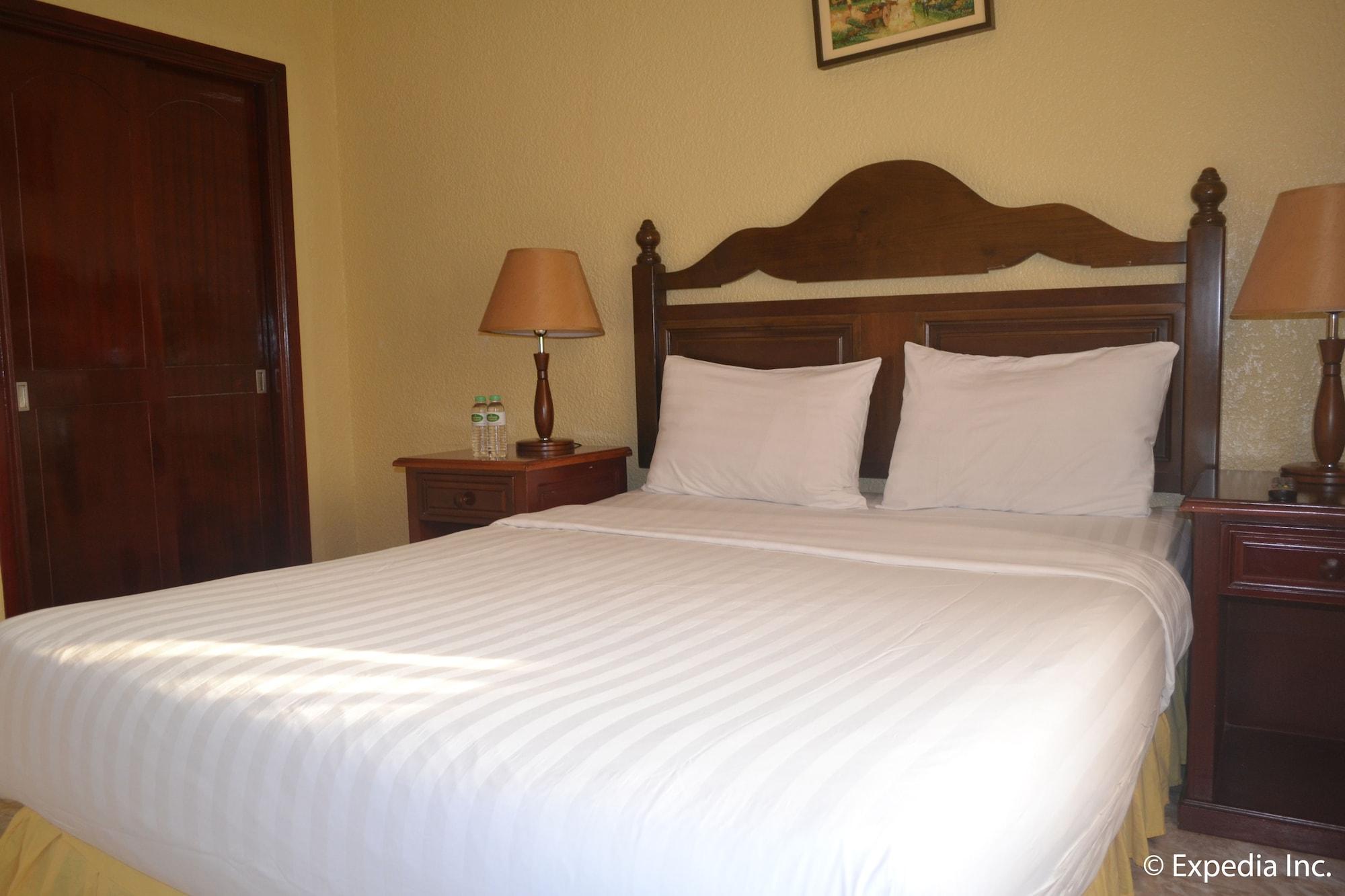 Fontana Hotel And Villas - Fontana Hot Spring Leisure Parks Mabalacat Екстер'єр фото