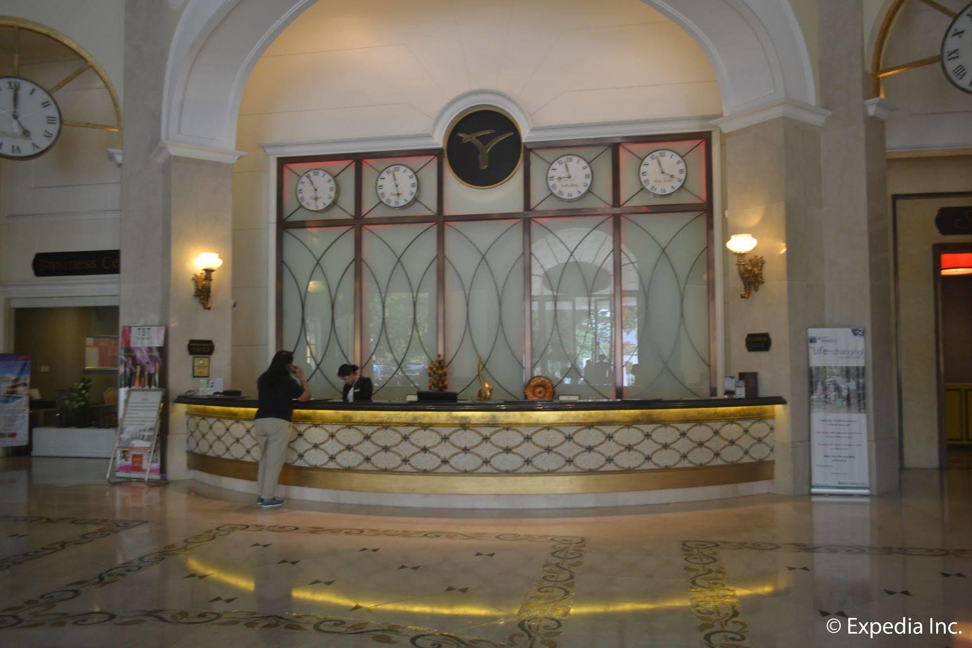 Fontana Hotel And Villas - Fontana Hot Spring Leisure Parks Mabalacat Екстер'єр фото