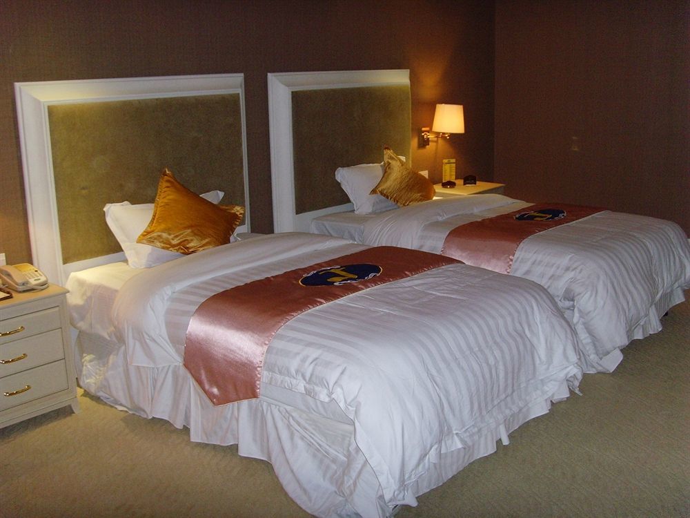 Fontana Hotel And Villas - Fontana Hot Spring Leisure Parks Mabalacat Екстер'єр фото